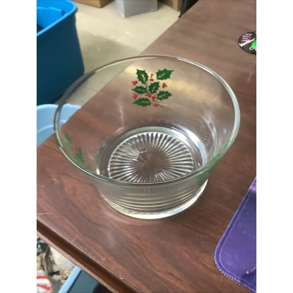 Vintage Indiana Glass Ice Bucket Christmas Holly Berries Serving Bowl 7”